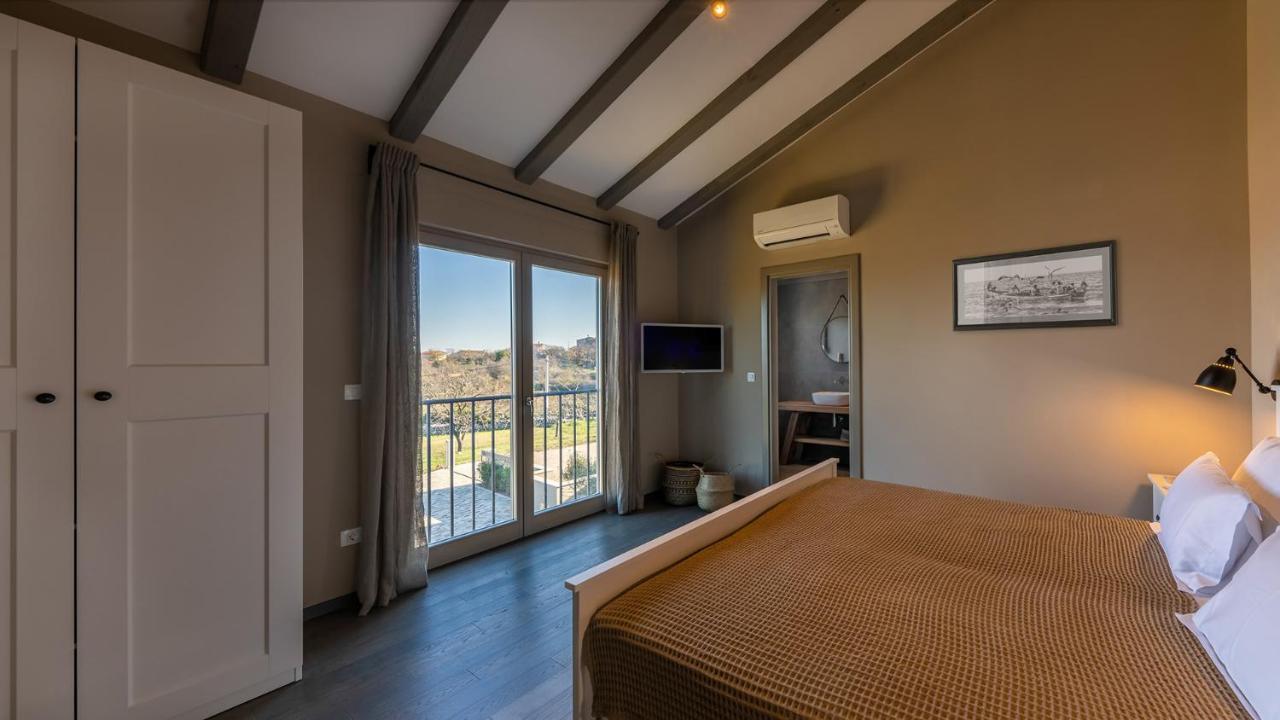 Villa & Jardin - Luxury Villa With Swimming Pool Vrh  Exteriér fotografie
